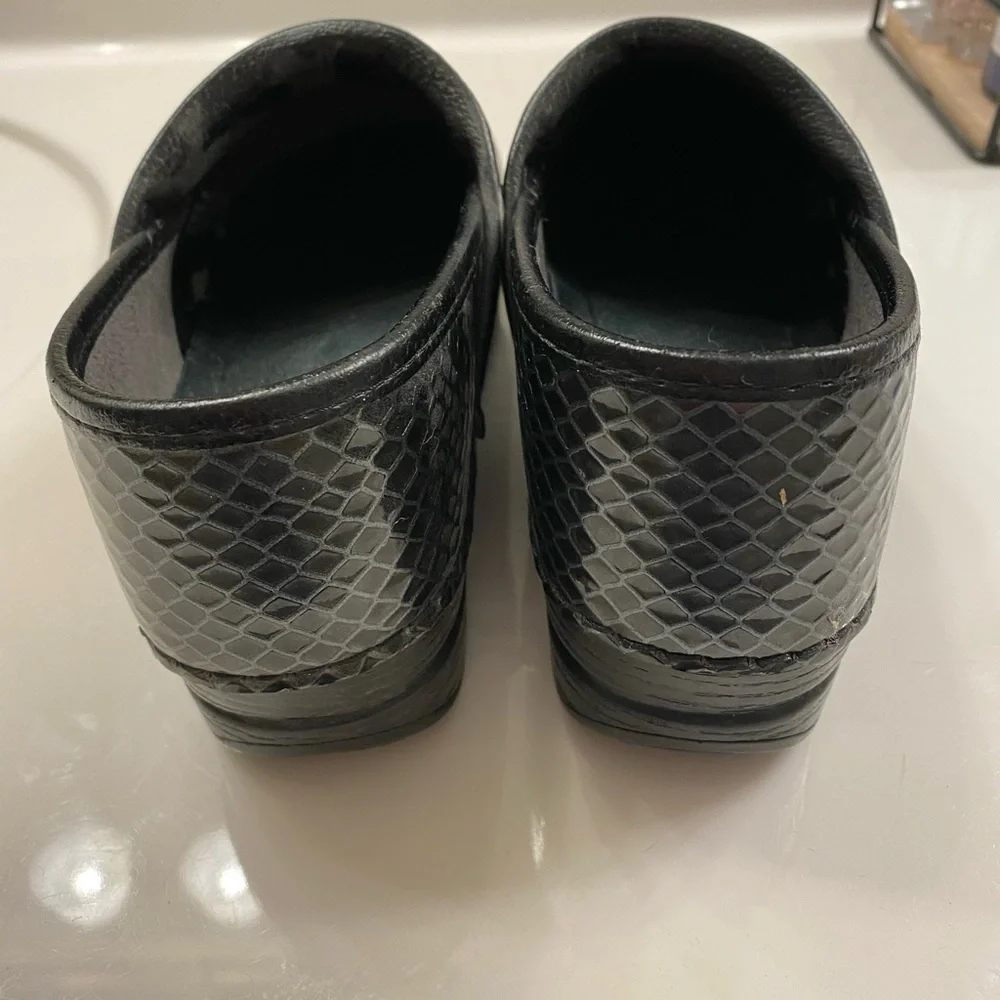 Dansko XP Size 38 - Picture 2 of 6